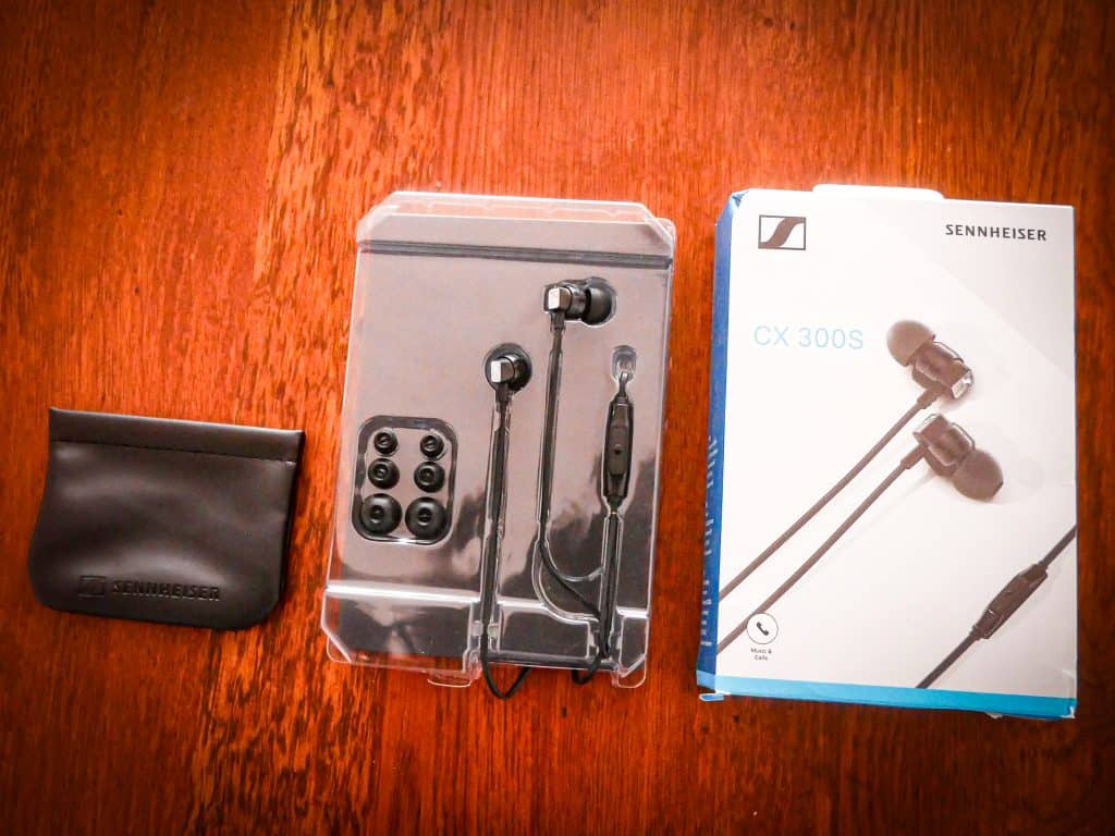 Best Headphones While Traveling